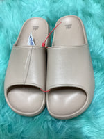 Cloud Sandals (Women's)